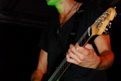 gutairplayer24.com_61
